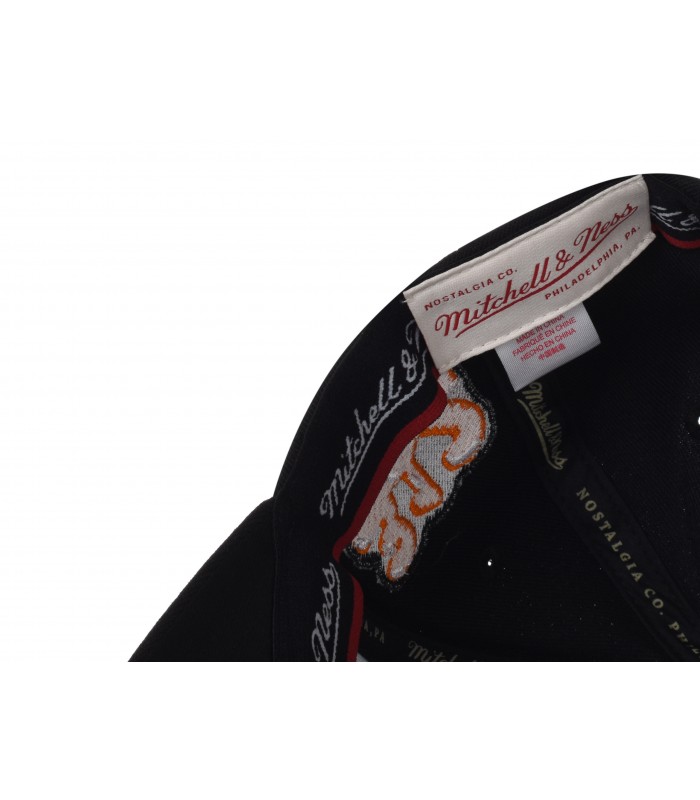 Mitchell & Ness gorra NBA HWC SLAP STICKER CLASSIC RED BULLS