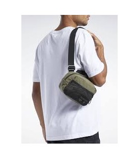 REEBOK CL OUTDOOR S SHOULD